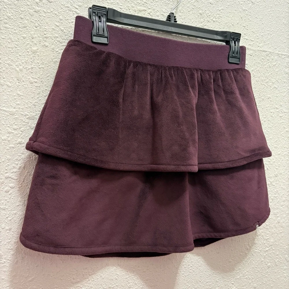 Athleta Girl Feelin Great Skirt in Velvet Plum Size XL/14